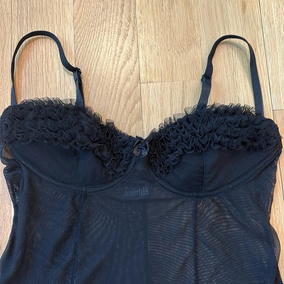 Frederick’s of Hollywood Negligee Lingerie Black Ruffle Bra Top Size Medium - Picture 2 of 8
